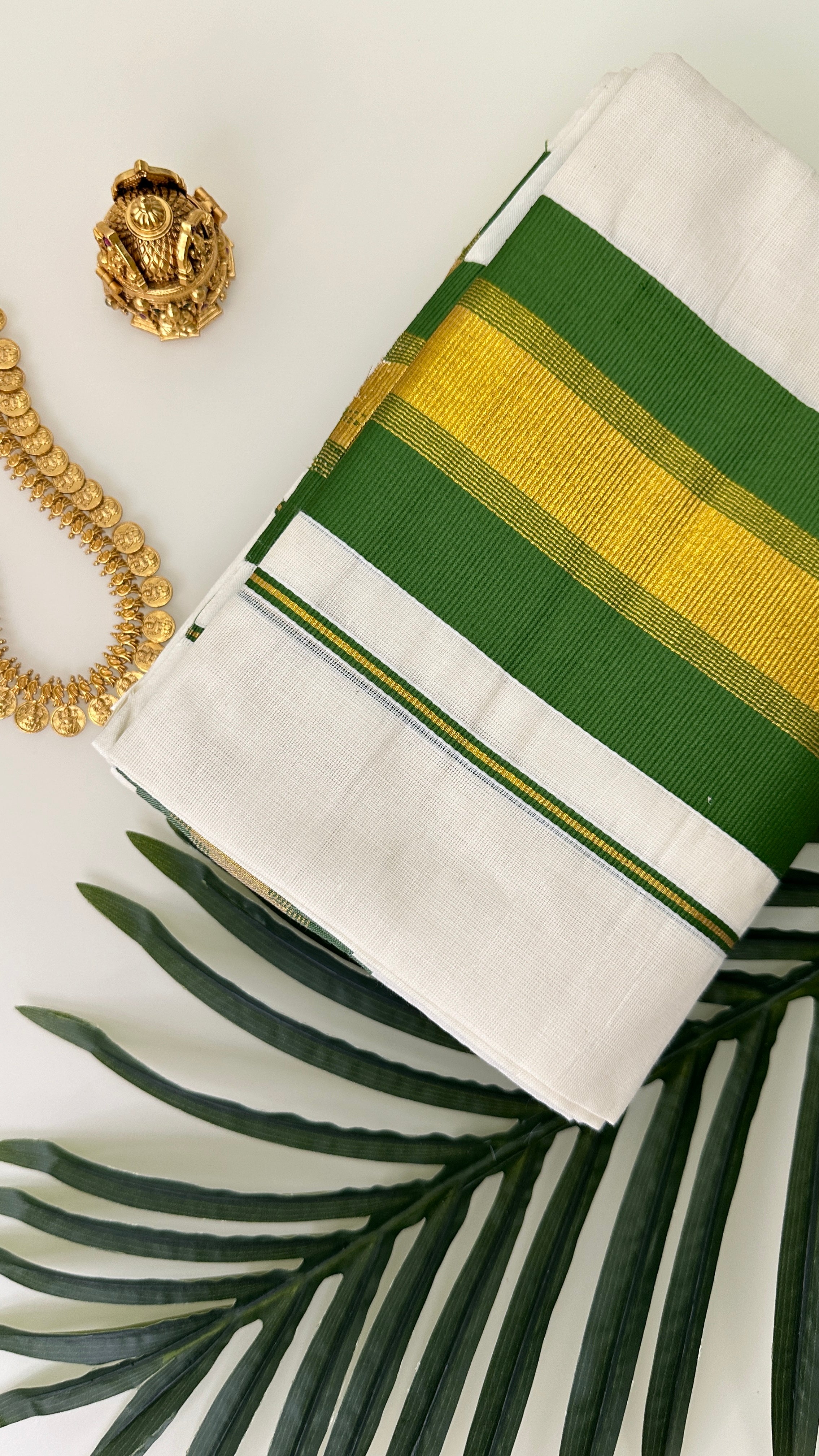 Green Kasavu Kerala Single Set and Mundu